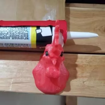 1 Pair Rooster Head Caulking Tool Holder Weather Resistant Resin 3D Printed Rooster Wall Mount Caulking Tool Storage Rack Organizer Hanger 2pcs