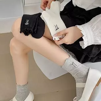 1 Pairs Cute Bow Embroidery Mid Tube Socks Women Ruffle Harajuku Style Summer Autumn Soft Versatile Fashionable Girl Socks чёрный