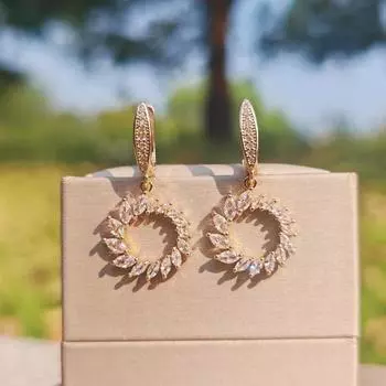 1 пара элегантных цветочных висячих сережек с кубическим цирконием, венок для женщин, роскошные свадебные вечерние модные украшения золотой