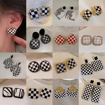 1 пара дизайн шахматной доски черно-белые серьги-гвоздики в форме сердца для женщин простые стереоскопические серьги-гвоздики с капающей глазурью модные украшения