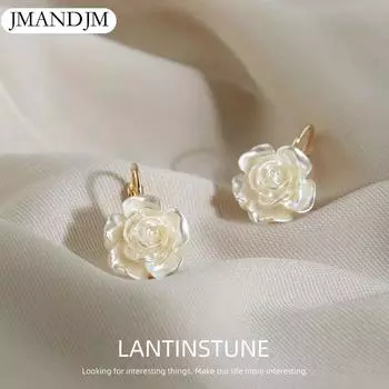 1 пара французских белых серег-подвесок с камелией, женские летние элегантные золотые серьги-подвески премиум-класса, вечерние украшения золотой