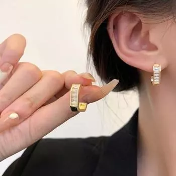 1 пара геометрических блестящих открытых кубических серег-гвоздиков в форме циркония, инкрустированные C-образными серьгами для пирсинга для вечеринки
