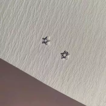 1 пара милых крутых аксессуаров, милые темпераментные полые серьги-гвоздики в форме пентаграммы