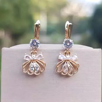 1 пара модных сережек-бантов из циркония с полыми ракушками для женщин, повседневные украшения, аксессуары для вечеринок золотой