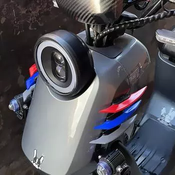 1 пара мотоциклетных водонепроницаемых крыльев, износостойкая модификация когтей, украшение в форме скутера, боковое крыло красный