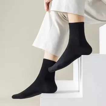 1 пара носков унисекс средней длины без запаха Сплошной цвет Высокая эластичность Противоскользящие Дышащие Легкие Быстросохнущие Мягкие Поглощают пот Не садятся чёрный