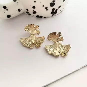 1 пара простых металлических сережек большого размера в виде листьев гинкго серебристого цвета для женщин, модные серьги-пусеты, ювелирное украшение, подарок, pendiente золотой