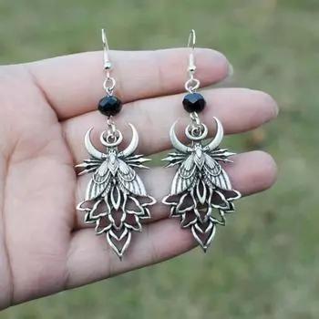 1 пара рождественских готических сережек-бабочки в виде луны и мотылька, подходящих для женщин, модных ювелирных изделий в стиле панк, подарок