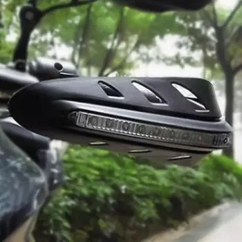 1 пара рук с защитой. Защитный светильник. Светодиод. Простая установка. Устойчивость к коррозии. A красный