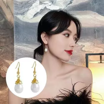 1 пара серег-крючков из искусственного жемчуга, винтажные элегантные роскошные темпераментные золотые короткие длинные кисточки, женские висячие серьги-капли, ювелирные аксессуары Short