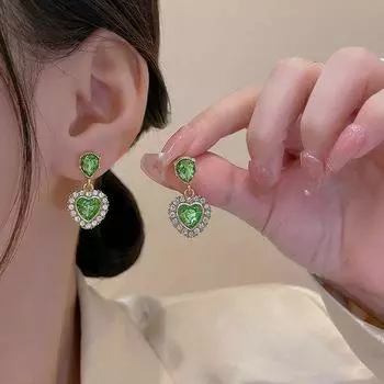 1 пара серег-подвесок, блестящие украшения без заусенцев, очаровательные легкие роскошные серьги-капли в форме сердца, ювелирный аксессуар зелёный