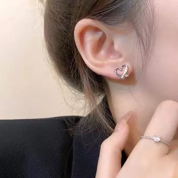 1 пара сережек для ушей без пирсинга, полые серьги в форме сердца, однотонные, полированные, антиаллергенные, легкие, из нержавеющей стали с гальваническим покрытием, женские серьги на каждый день для свиданий серебряный