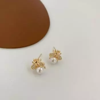 1 пара сережек-гвоздиков с жемчугом Honey Bee, женские простые изысканные элегантные серьги для женщин, свадебных вечеринок, дня рождения, ювелирные изделия A1