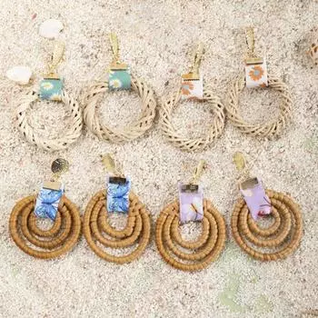 1 пара сережек-капель в виде кругов в этническом стиле из ротанга с геометрическим узором для отпуска A