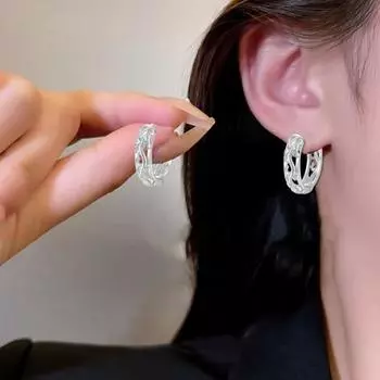 1 пара сережек-колец унисекс Huggie с выемкой в виде дракона, полированные золотые круглые серьги-кольца для взрослых, украшения для клубной вечеринки серебряный