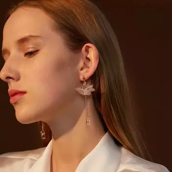 1 пара сережек-крючков, подвеска в форме феи из искусственного хрусталя с цветком, висячие кисточки, гипоаллергенное украшение для ушей зелёный