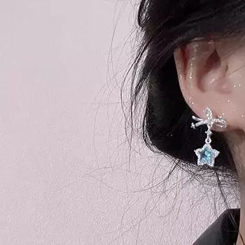 1 пара сладких изысканных сережек-гвоздиков в форме звезд для женщин и девочек, креативные блестящие серьги-банты, ювелирные аксессуары, подарки