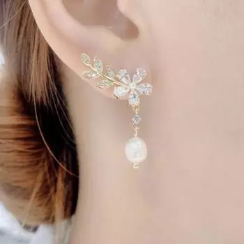 1 пара висячих сережек с блестящим искусственным жемчугом, сладкий темперамент, серьги в форме цветка и листа со стразами