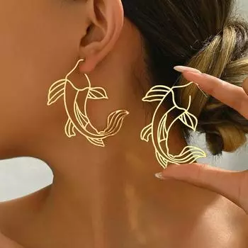 1 пара забавных ажурных простых модных металлических женских сережек с текстурой в виде карпа для повседневных путешествий, свиданий, подарков, вечеринок Size-one size золотой