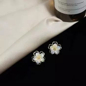 1 пара женских элегантных серег-гвоздиков в форме цветка, акриловые серьги-гвоздики, металлические серьги, ювелирные аксессуары, подарок золотистый