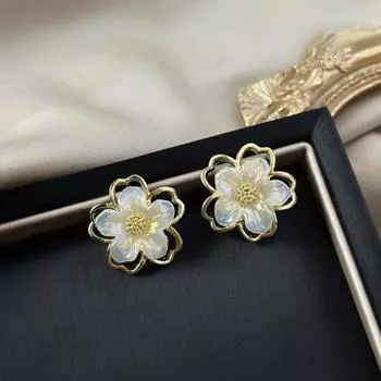 1 пара женских элегантных серег-гвоздиков в форме цветка, акриловые серьги-гвоздики, металлические серьги, ювелирные аксессуары, подарок золотистый