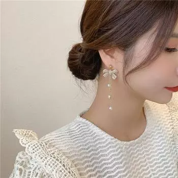 1 пара женских длинных серег из искусственного жемчуга с бантом, декоративная цепочка Tessel, блестящие стразы, антиаллергенные легкие роскошные серьги из нержавеющей стали для выпускного вечера, висячие серьги золотистый