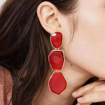 1 пара женских длинных висячих серег неправильной геометрической формы из смолы, многослойные гладкие гальванические украшения для ушей, женские выпускные коктейли, висячие уши красный