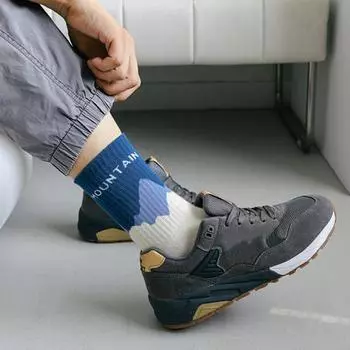 1 пара женских и мужских спортивных носков средней длины, асимметричные полосатые носки в стиле хип-хоп, скейтборд, дышащие высокоэластичные носки для пар синий