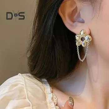 1 пара женских сережек-гвоздиков с полыми цветочными кисточками и цепочкой в стиле ретро со стразами, висячие серьги для выпускного вечера, свадьбы, украшения для ушей золотистый