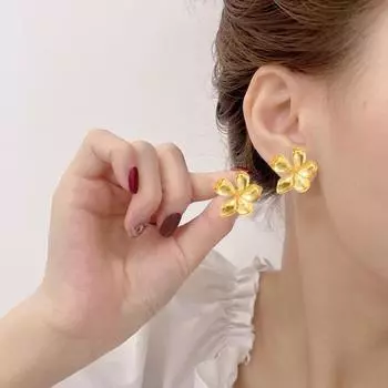1 пара женских сережек-гвоздиков, золотые 3D-цветочные винтажные серьги-гвоздики, полированные сплавные легкие украшения для ушей для свиданий, выпускного вечера золотистый