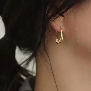 1 пара женских сережек Huggie, сплошной цвет, гладкая поверхность, блеск, простая форма капли воды серебряный