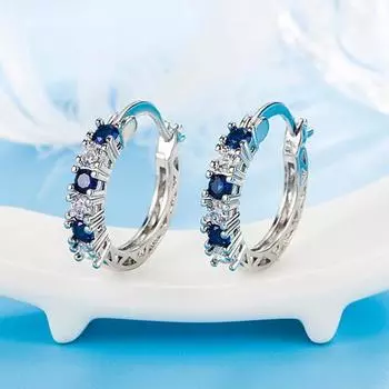 1 пара женских сережек-колец Huggie с синим кубическим цирконием, маленькие серьги-кольца для вечеринки морской синий