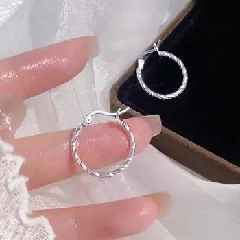 1 пара женских сережек-колец с витой текстурой, однотонные полированные серьги-хаги