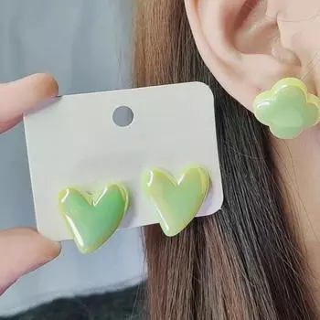 1 пара женских сережек с гладким сердцем, круглой формы цветка, в природном стиле, ярких цветов, легкий вес E