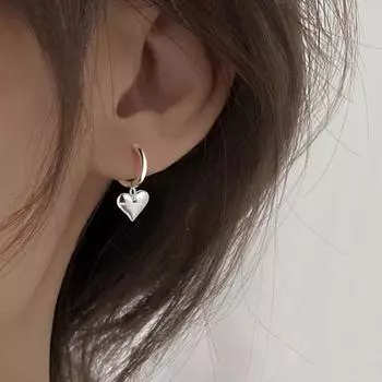 1 пара женских висячих сережек с асимметричным сердцем в корейском стиле, серьги-подвески для