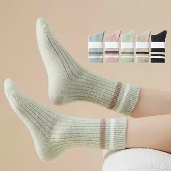 1 пара женских зимних носков, утолщенных, плюшевых, в полоску, средней длины, с высокой эластичностью, с противоскользящей оберткой чёрный