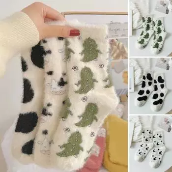 1 пара зимних напольных носков с мультяшным принтом коровы и динозавра, одинаковые по цвету толстые флисовые нескользящие эластичные женские носки со средней трубкой, теплые мягкие женские носки с защитой лодыжки One Size Dotted Dog