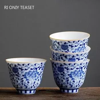 1 Pcs Chinese Handmade Ceramic Teacup Exquisite Blue and White Porcelain Tea Bowl Meditation Cup Household Tea Set Master Cup 5.2x4.3cm 40ml
