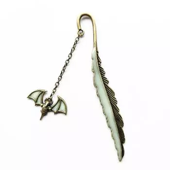 1 Pcs Creative Feather Deer Head Bat Metal Luminous Bookmarks School Kawaii Stationery Gift Escolar Label Supplies