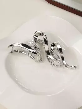 1 Pcs Hair Claw Clips, Large Hair Clips for Thick Hair,Silver Hair Clips, Big Jaw Clips for Hair,Non-Slip Hair Clips for Women Size fits all