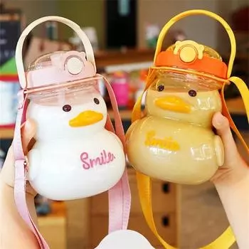 1 шт. 1000 мл бутылка для воды в виде милой утки с ремешком и соломинкой для девочек, пластиковый стаканчик, портативная бутылка для питья, детская бутылка для воды, не содержит BPA 1.0L розовый