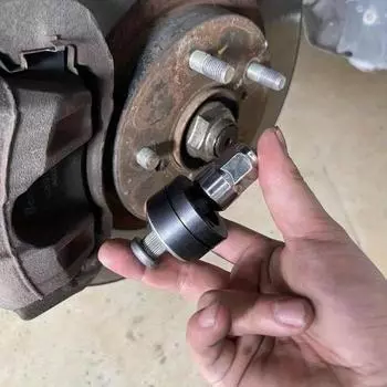 1 шт. 22800 Инструмент для установки колесных шпилек, совместимый с большинством автомобильных и легкогрузовых колесных шпилек чёрный