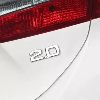 1 шт. 3D наклейка на автомобиль 2.0 эмблема наклейка на автомобильный стиль значки наклейки для Renault Toyota Bmw Ford Focus 2 Peugeot ABS наклейка на багажник автомобиля серебряный