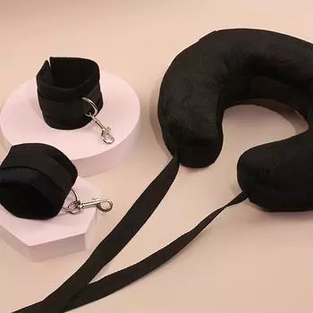 1 шт. БДСМ-подушка с разрезом ног, комплект для секс-игр для взрослых, плюшевая подушка с манжетами на щиколотке, манжеты на запястьях, прикроватная игра для взрослых пар