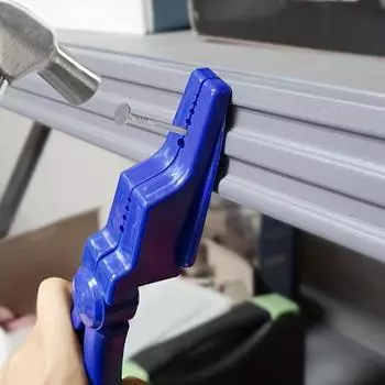 1 шт. Безопасные плоскогубцы для фиксации гвоздей - легко находят гвозди и шурупы - с шарнирным соединением для забивания