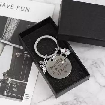 1 шт. брелок на День медсестры, подарочный брелок для ключей от доктора, сестринское дело — это работа сердца With box