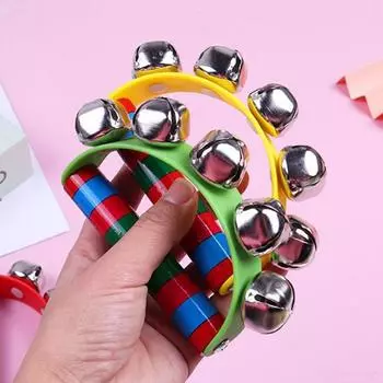 1 шт. Детский интеллектуальный реквизит, колокольчик, ручные колокольчики с 5 звенящими колокольчиками, деревянная ручка, музыкальный инструмент, игрушка для занятий музыкой onesize