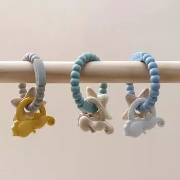 1 шт., детское силиконовое прорезыватель-кольцо, детская игрушка, погремушки без BPA, браслет в форме мультфильма, аксессуары для новорожденных, силиконовые игрушки для прорезывания зубов