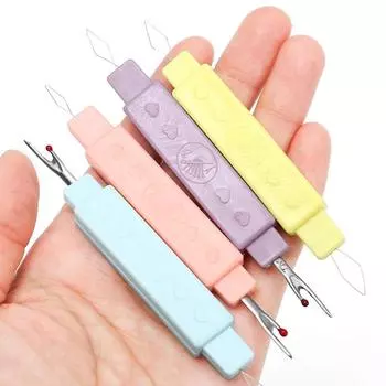 1 шт., домашний нитеобрезатель с двойной головкой и защитным чехлом, 2-в-1, швейная игла, нитевдеватель, вспарыватель, швейный инструмент двойного назначения B Random color