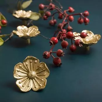 1 шт. дверные ручки золотые ручки для шкафа медные ручки для шкафа для мебели латунные ретро ручки цветочная фурнитура с изображением цветка сливы